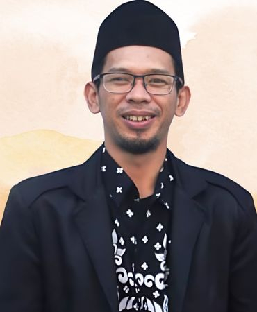 Ahmad Bahroini, S.Kom